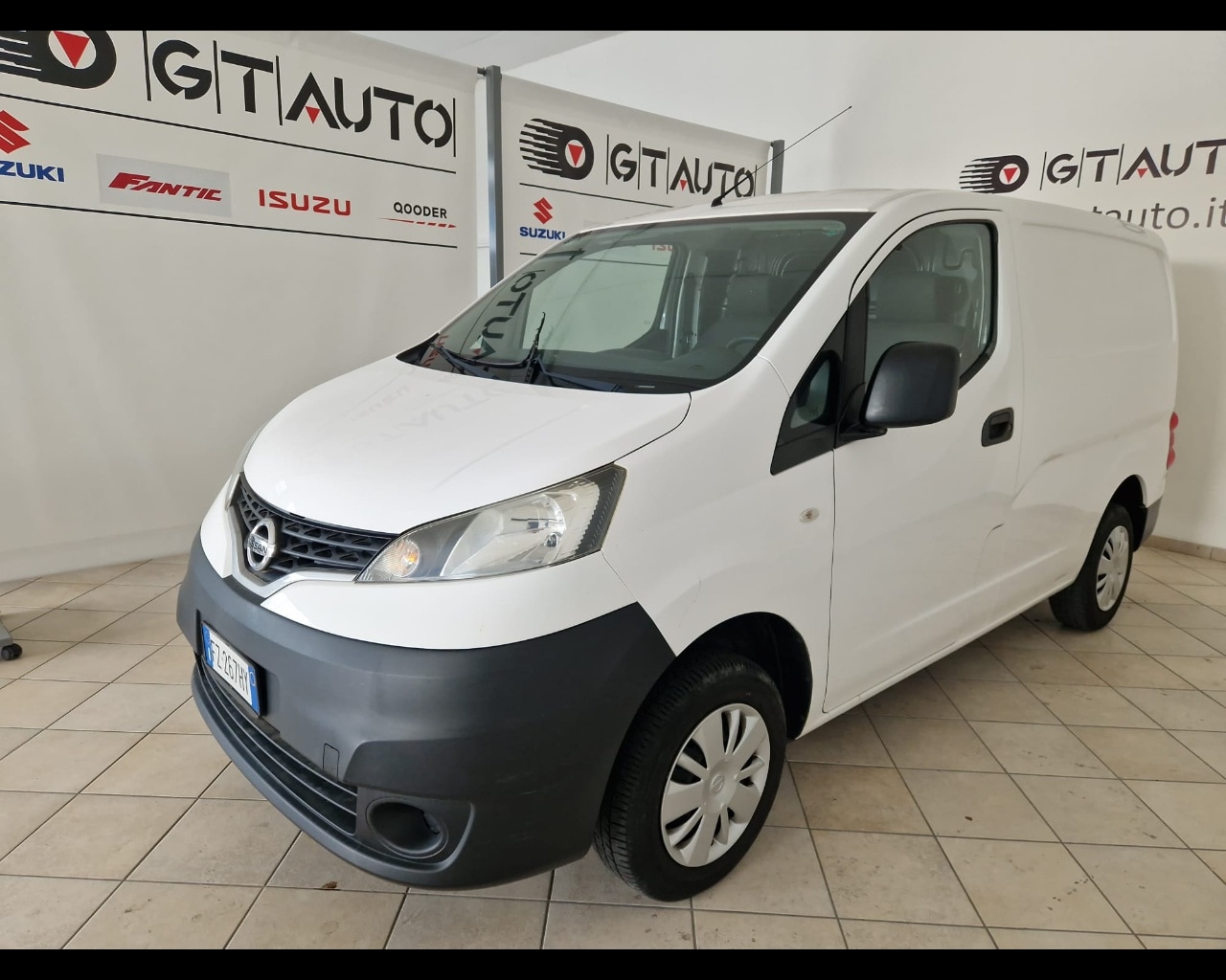 GTAuto NISSAN NV200